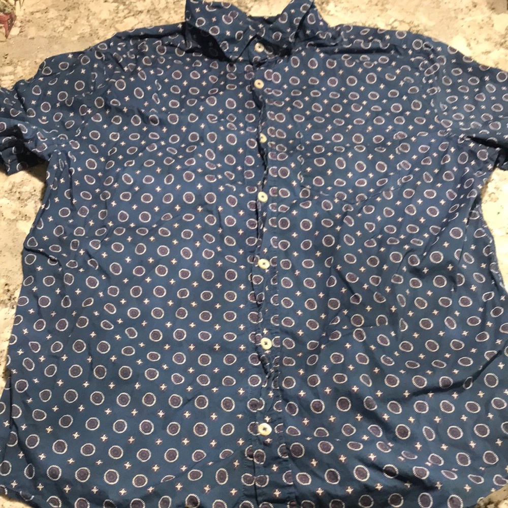 Aeropostale Blue Casual Button Down Shirt with Geometric Print